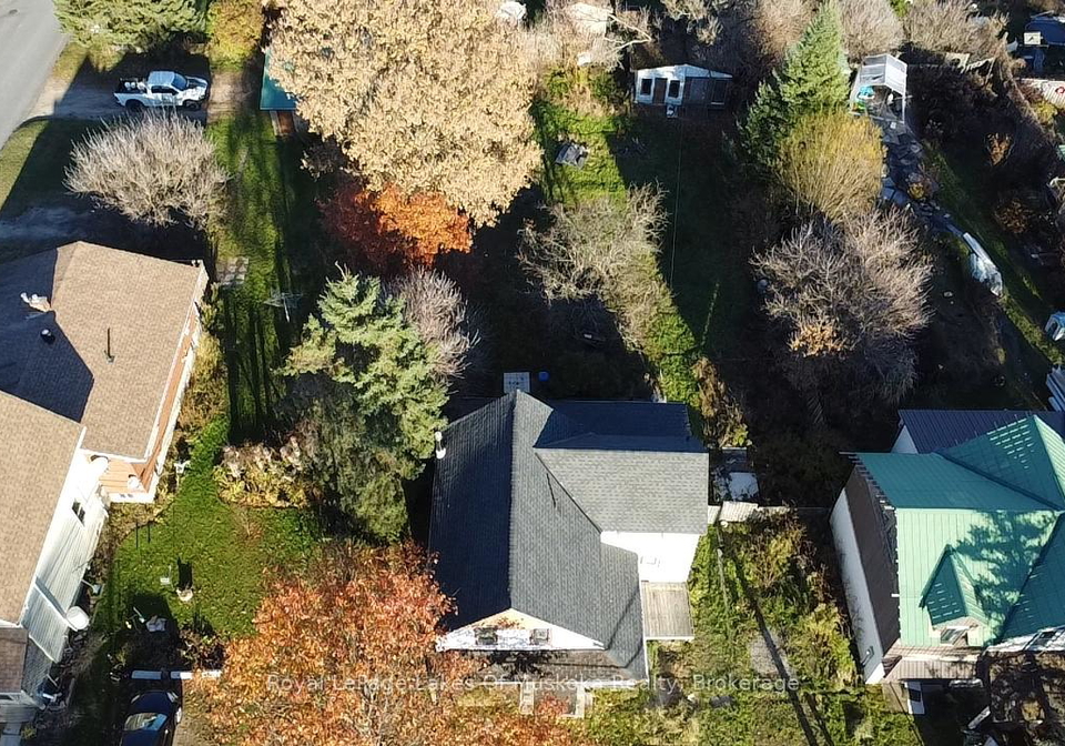 134-main-street-burks-falls-ontario-x12486098