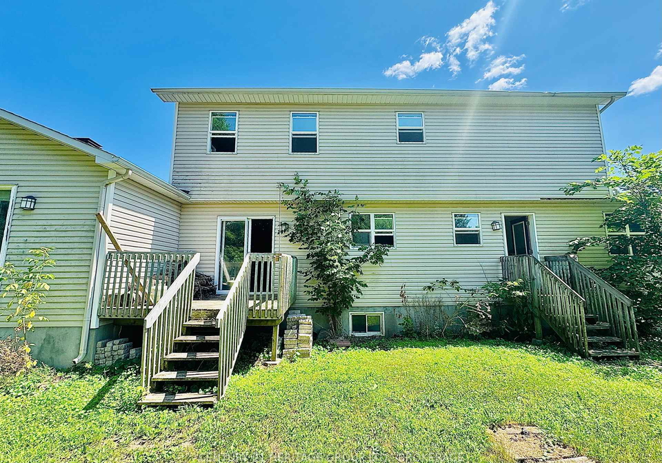 1569-shauna-crescent-ottawa-ontario-x12486105