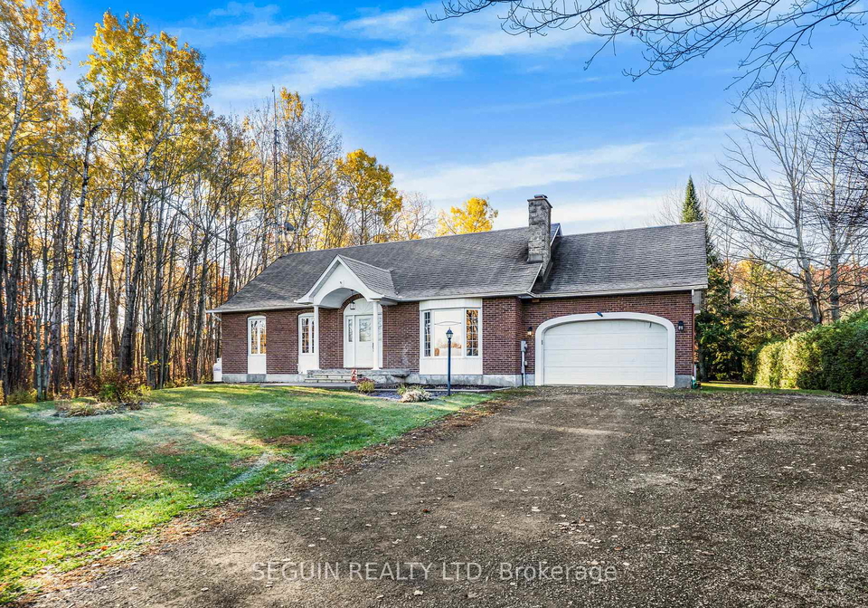 3358-pattee-road-e-champlain-ontario-x12486309
