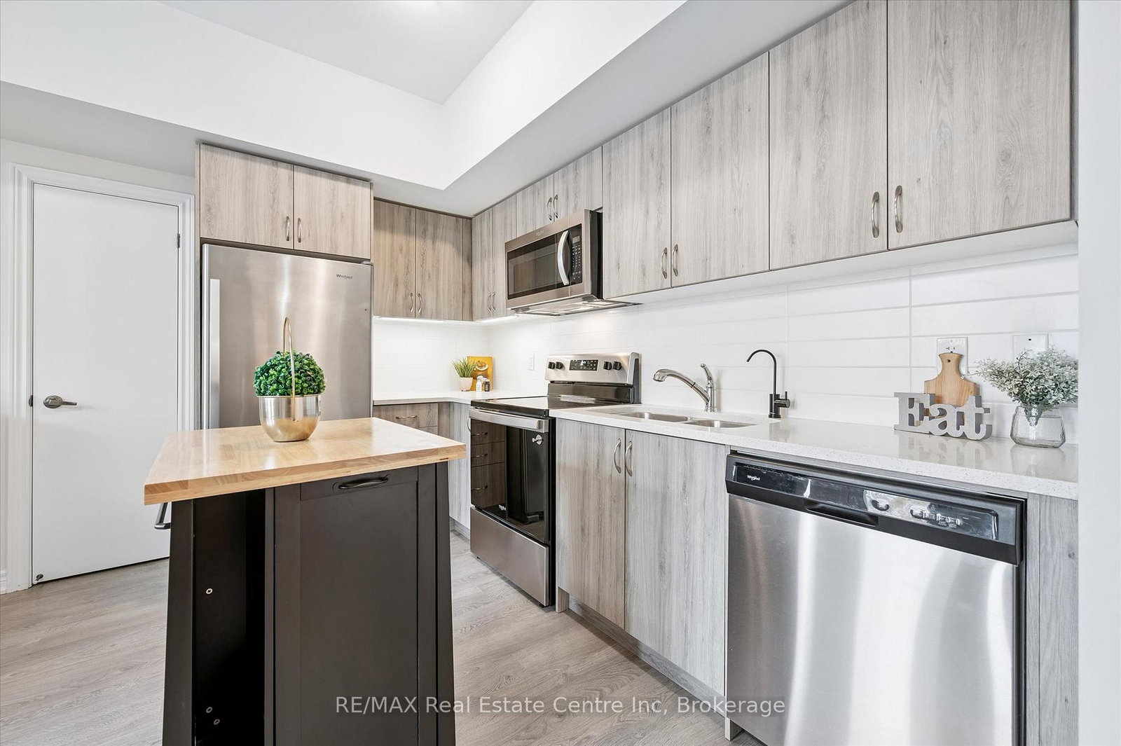 252-law-drive-guelph-ontario-x12486433