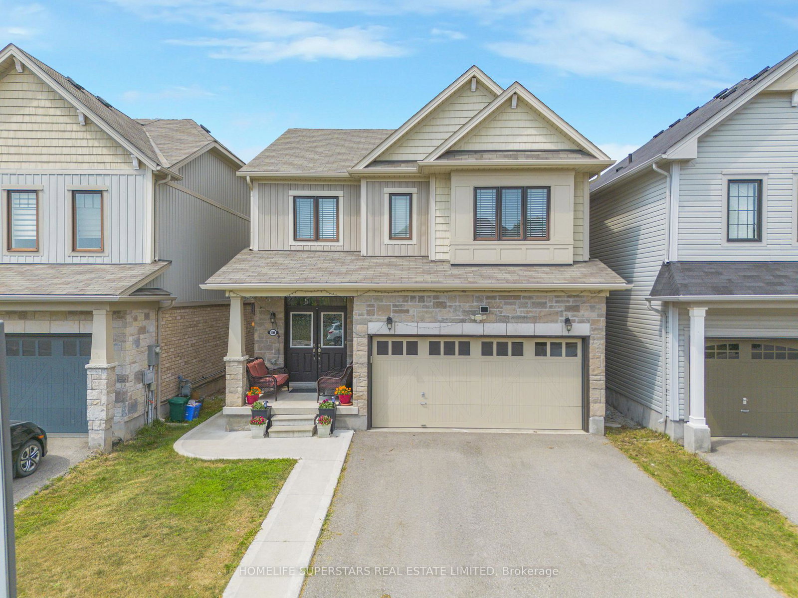 8066-hackberry-trail-niagara-falls-ontario-x12486772