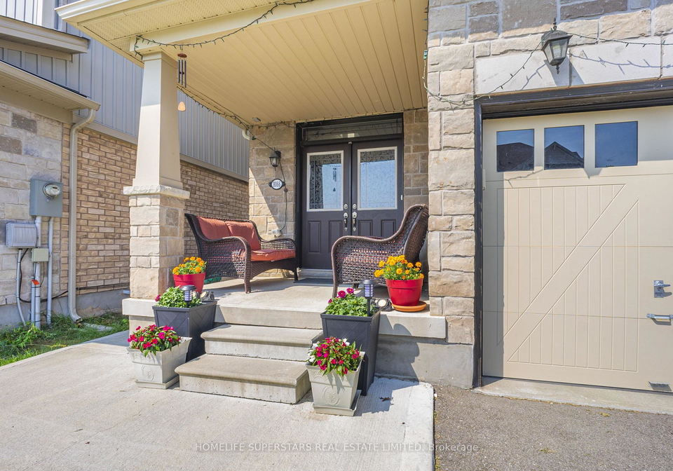 8066-hackberry-trail-niagara-falls-ontario-x12486772