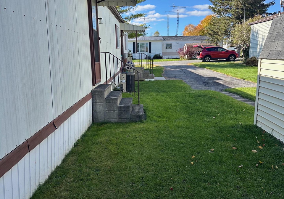 9-maple-drive-greater-napanee-ontario-x12486871