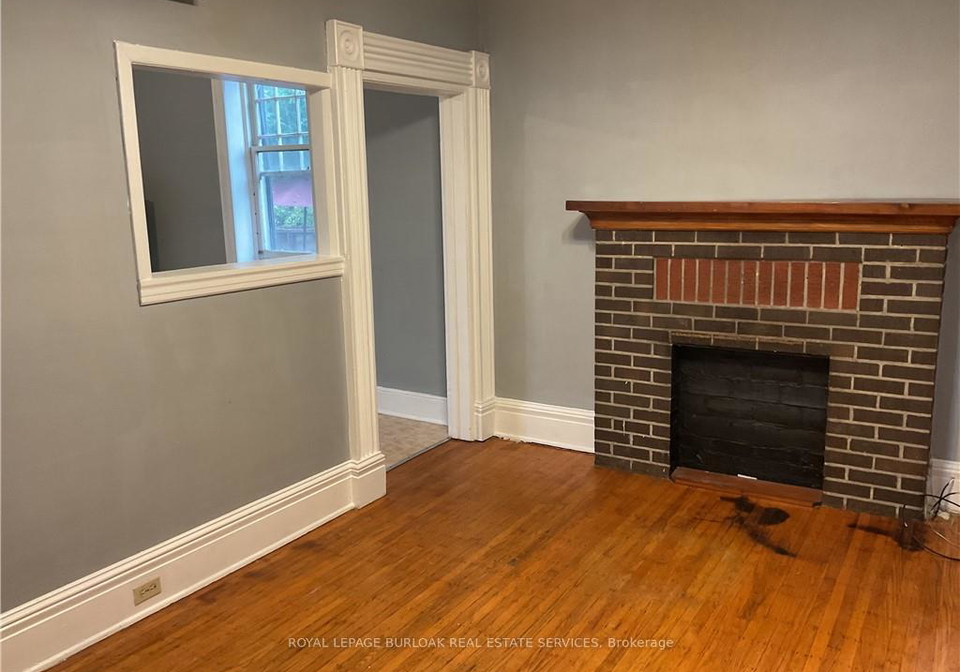 303-east-19-street-hamilton-ontario-x12486875