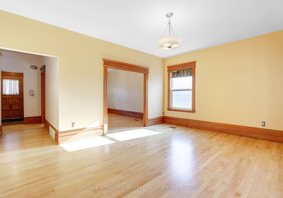 94-n-argyle-street-n-renfrew-ontario-x12487179