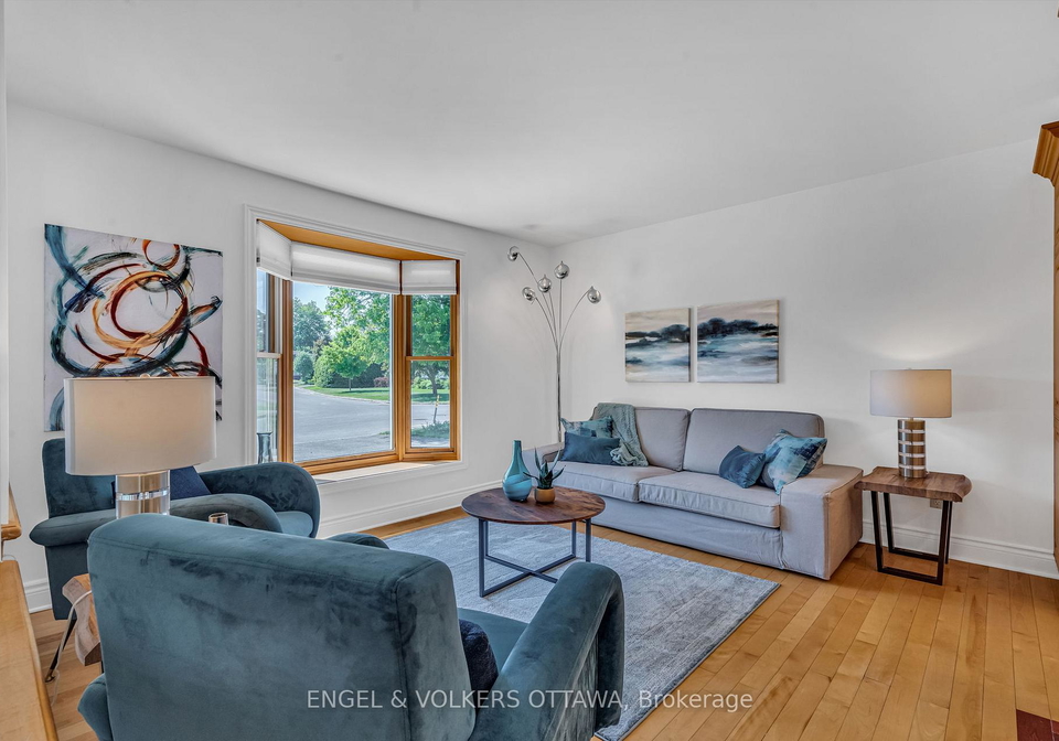 1369-fontenay-crescent-ottawa-ontario-x12487233