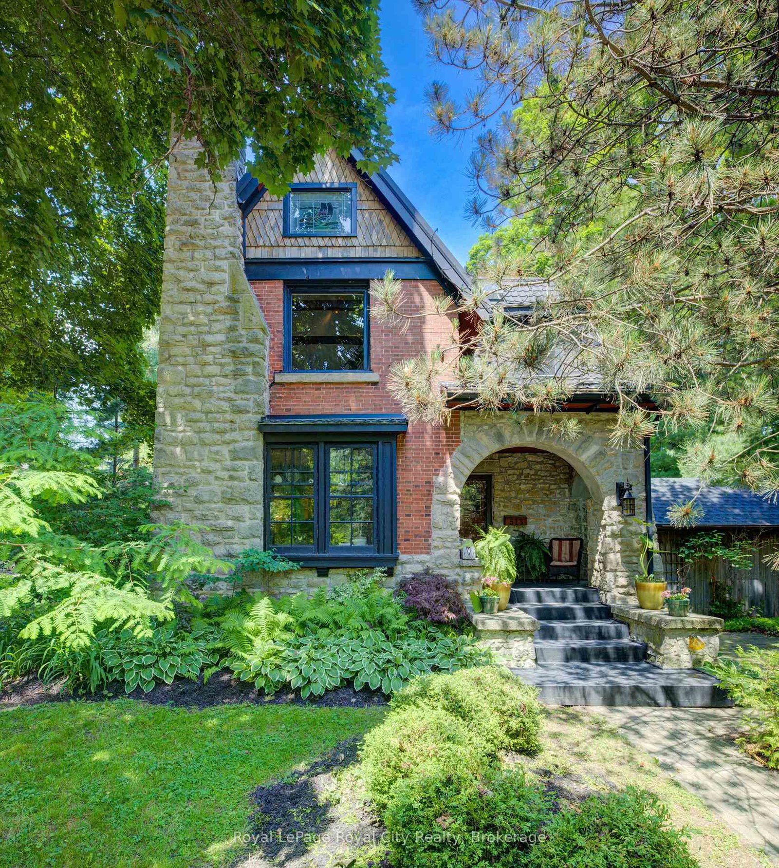 513-st-andrew-street-w-centre-wellington-ontario-x12487314