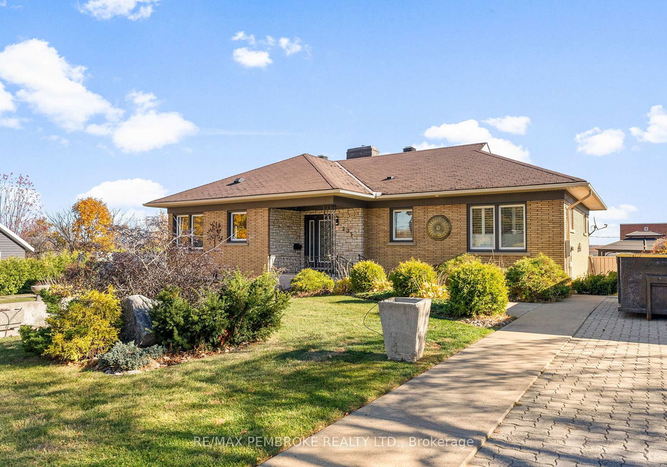 325-broadview-drive-pembroke-ontario-x12487455