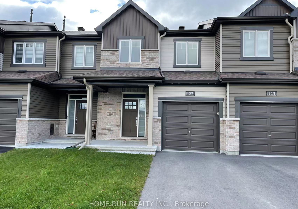127-gardenpost-terrace-ottawa-ontario-x12487461