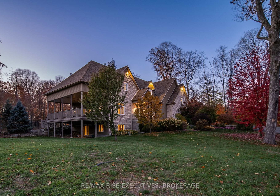 119-fawn-brook-drive-south-frontenac-ontario-x12487485