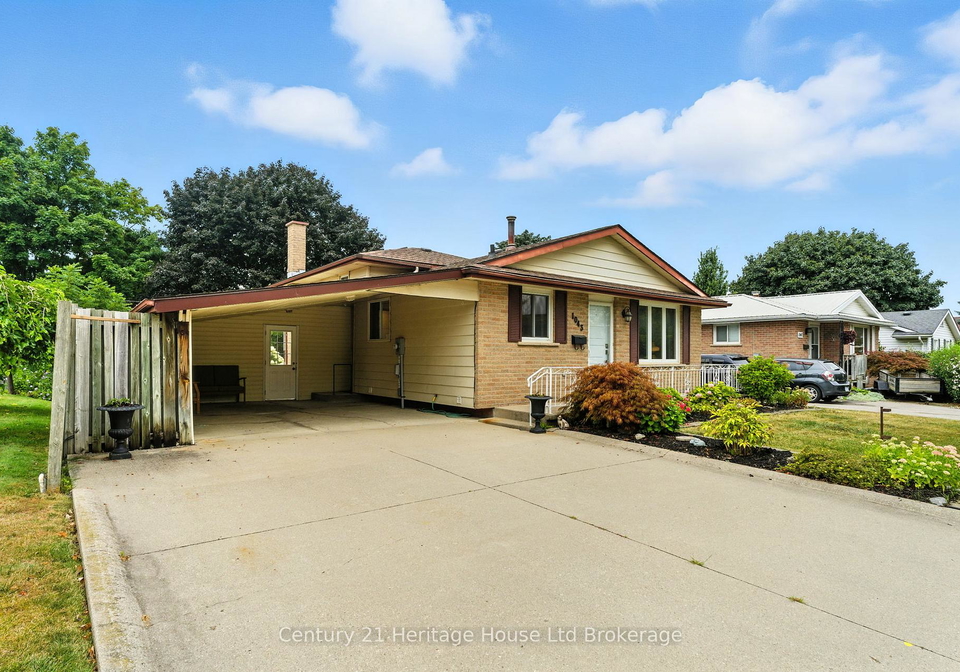 1043-canfield-crescent-woodstock-ontario-x12487626