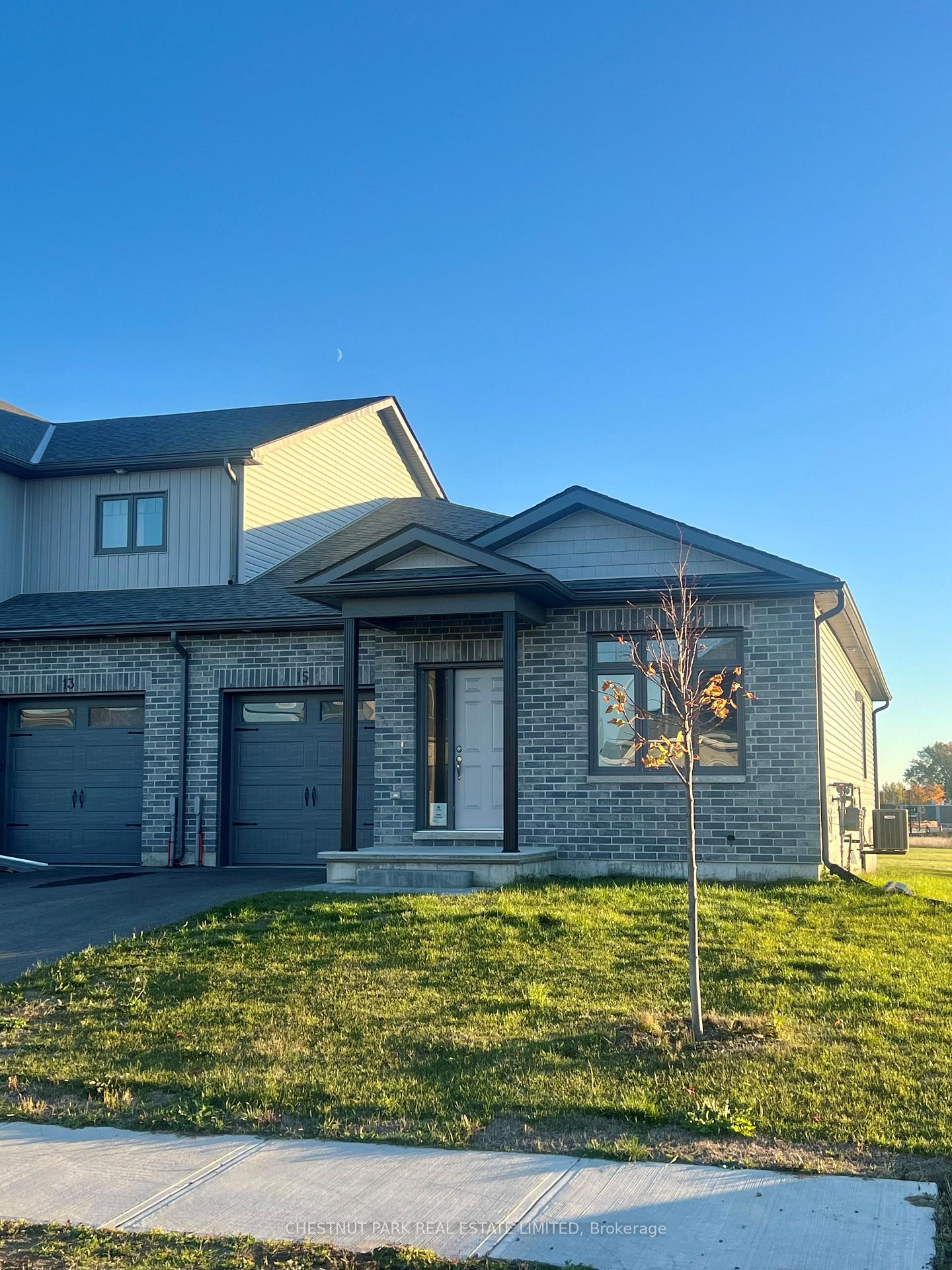 15-griffin-street-prince-edward-county-ontario-x12487628