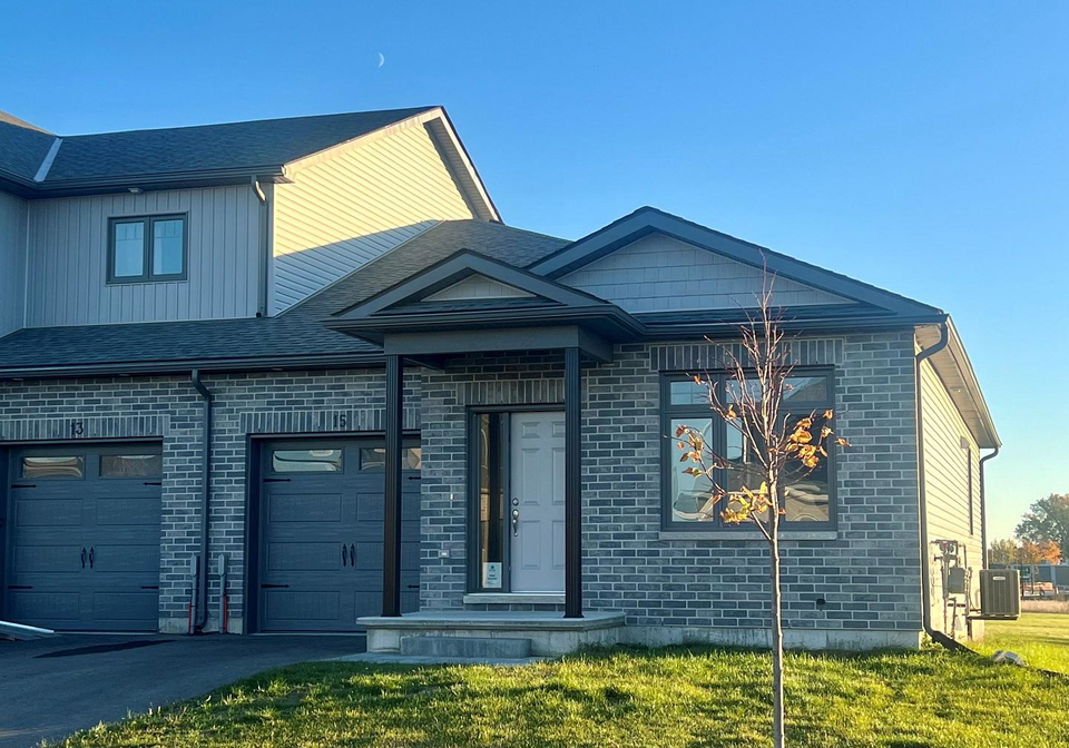15-griffin-street-prince-edward-county-ontario-x12487628