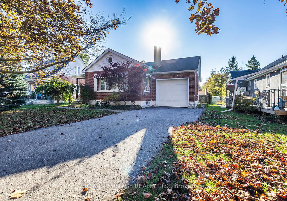 5-roosevelt-street-kawartha-lakes-ontario-x12487668