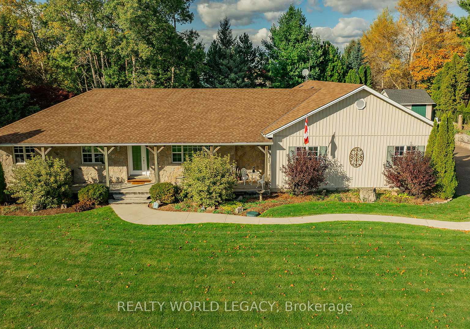 2539-4-concession-w-hamilton-ontario-x12487690