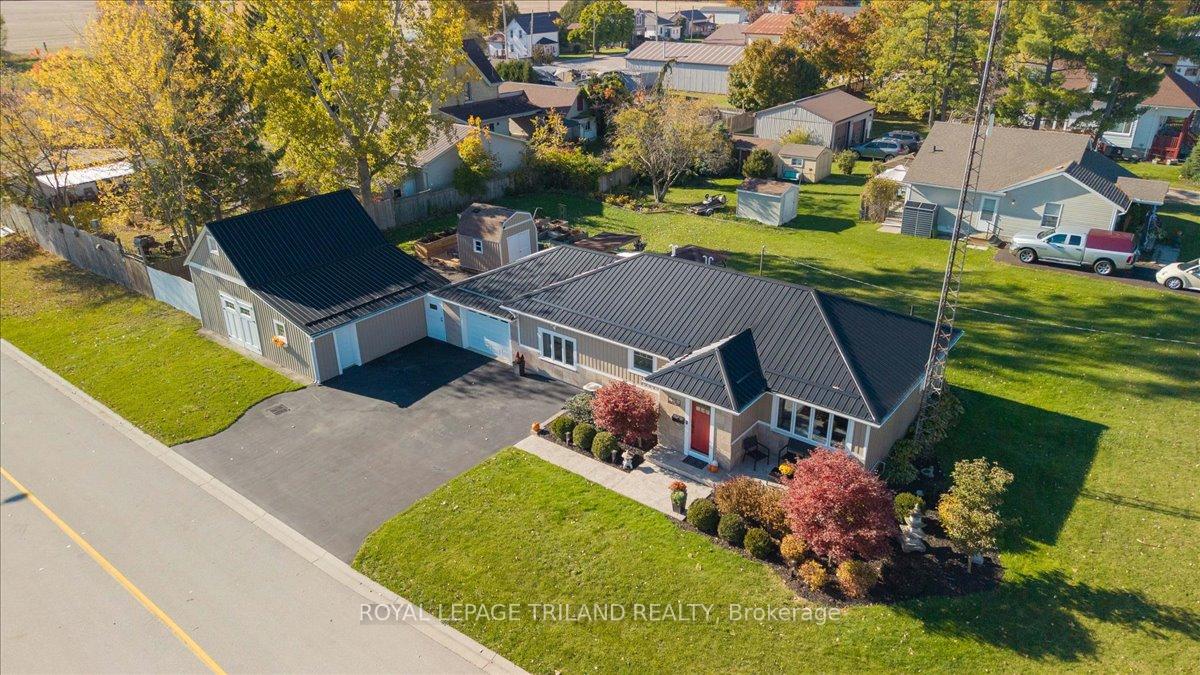 19-front-avenue-southwest-middlesex-ontario-x12487719