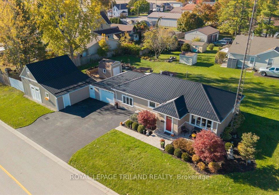 19-front-avenue-southwest-middlesex-ontario-x12487719