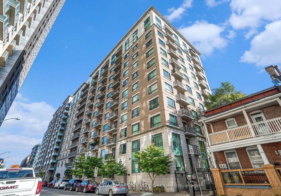 200-besserer-street-lower-town-sandy-hill-ottawa-ontario-x12487766