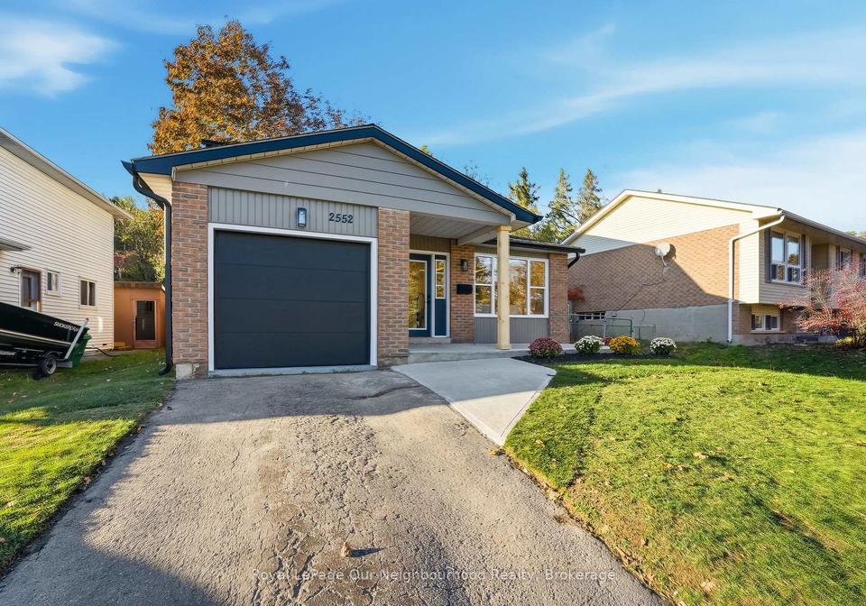 2552-farmcrest-avenue-peterborough-ontario-x12487838