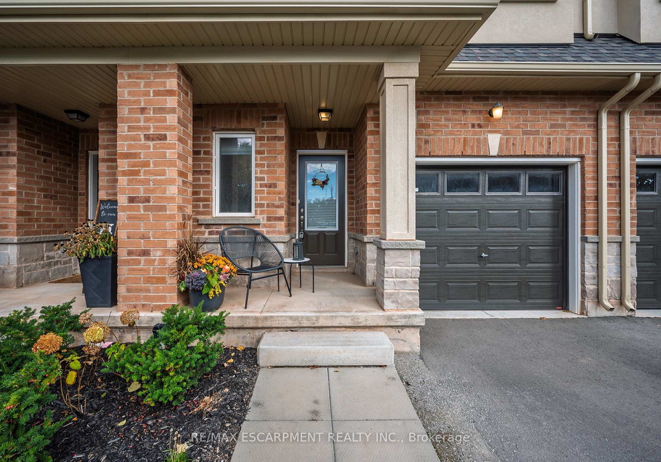 17-arietta-lane-hamilton-ontario-x12488142