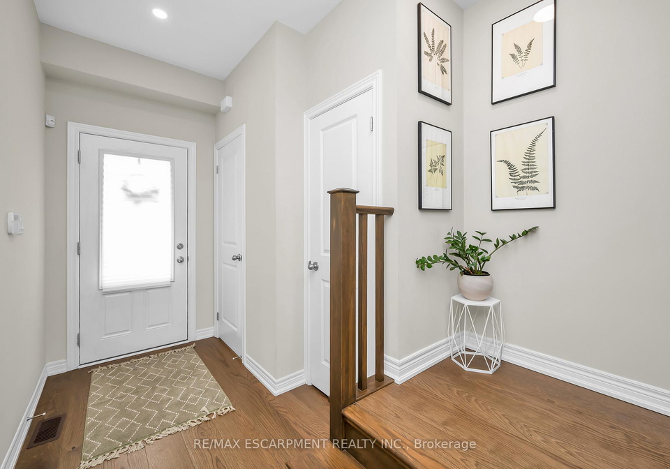 17-arietta-lane-hamilton-ontario-x12488142