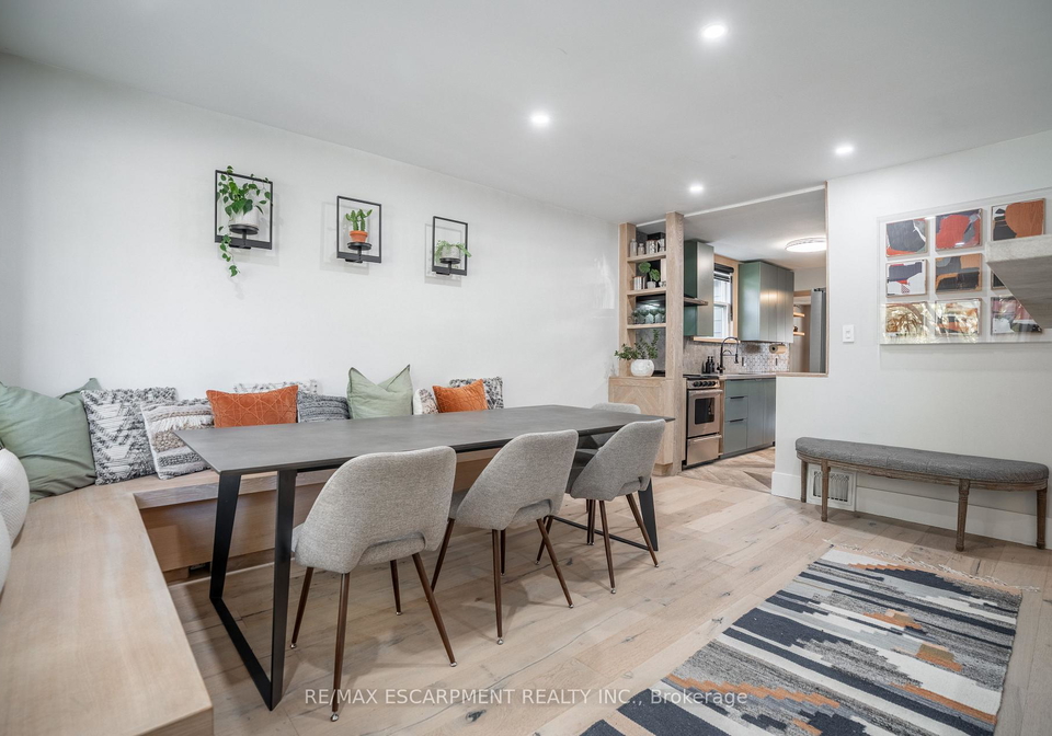 128-east-17th-street-hamilton-ontario-x12488244