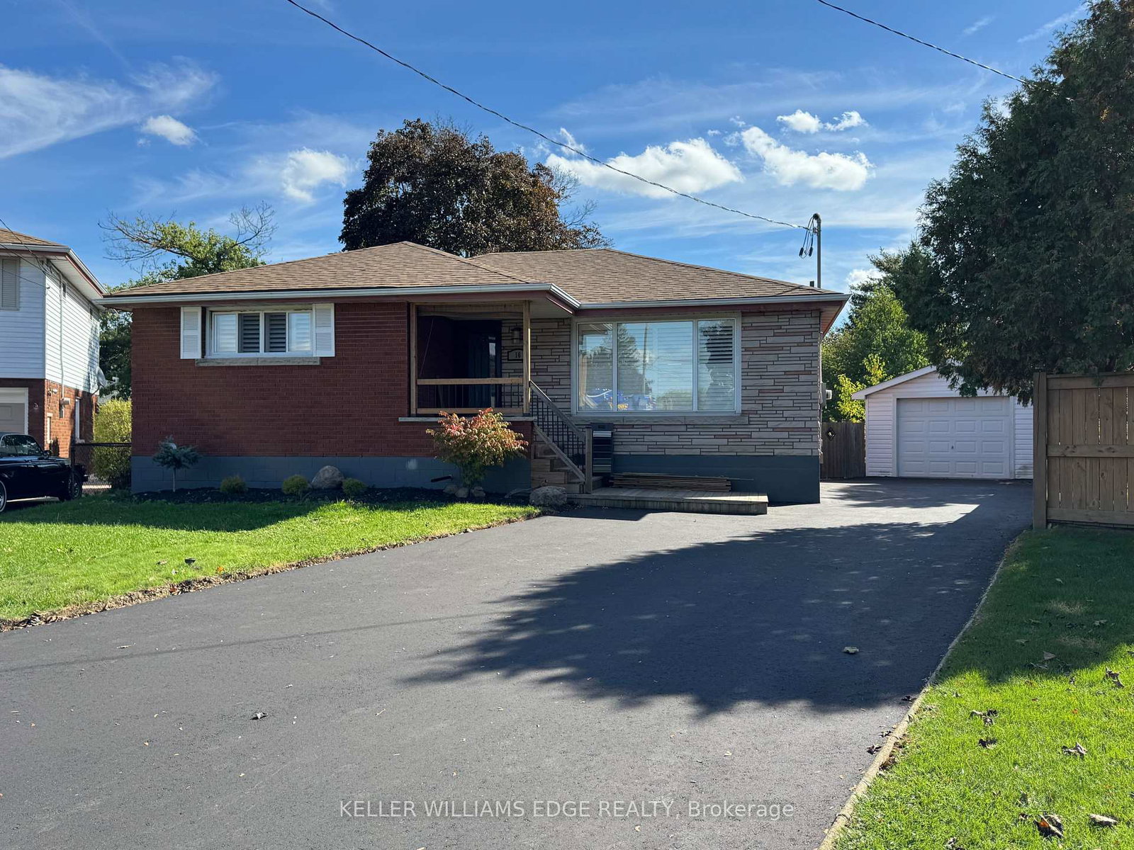 16-doreen-court-hamilton-ontario-x12488518