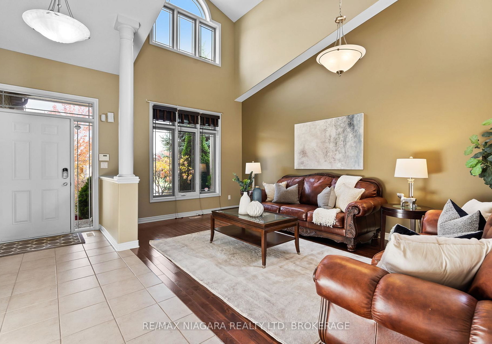6877-courtney-crescent-niagara-falls-ontario-x12488550