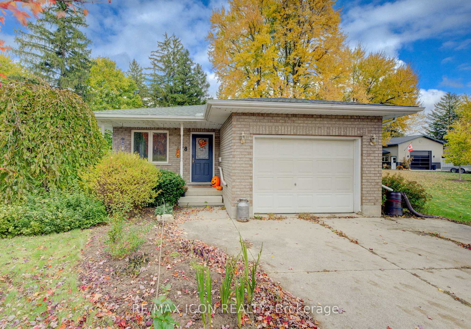 38-mill-street-e-perth-east-ontario-x12488676