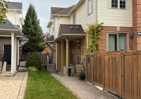 98-fellowes-crescent-hamilton-ontario-x12489134