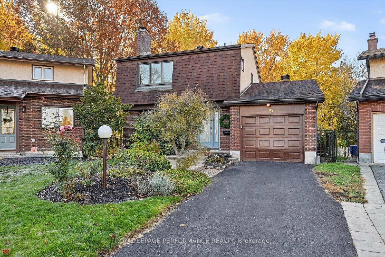 19-ancroft-court-ottawa-ontario-x12489188