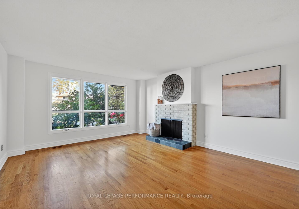 19-ancroft-court-ottawa-ontario-x12489188