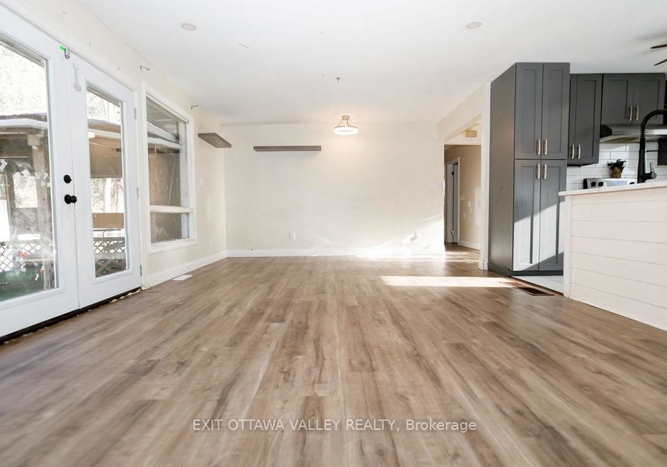 656-birch-street-petawawa-ontario-x12489480