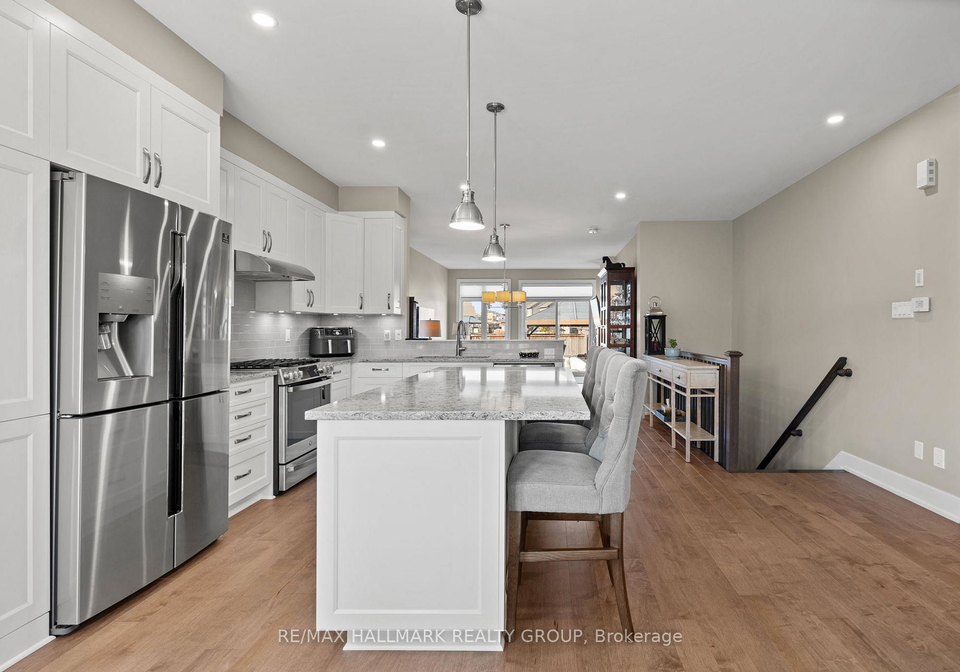 211-maygrass-ottawa-ontario-x12489598