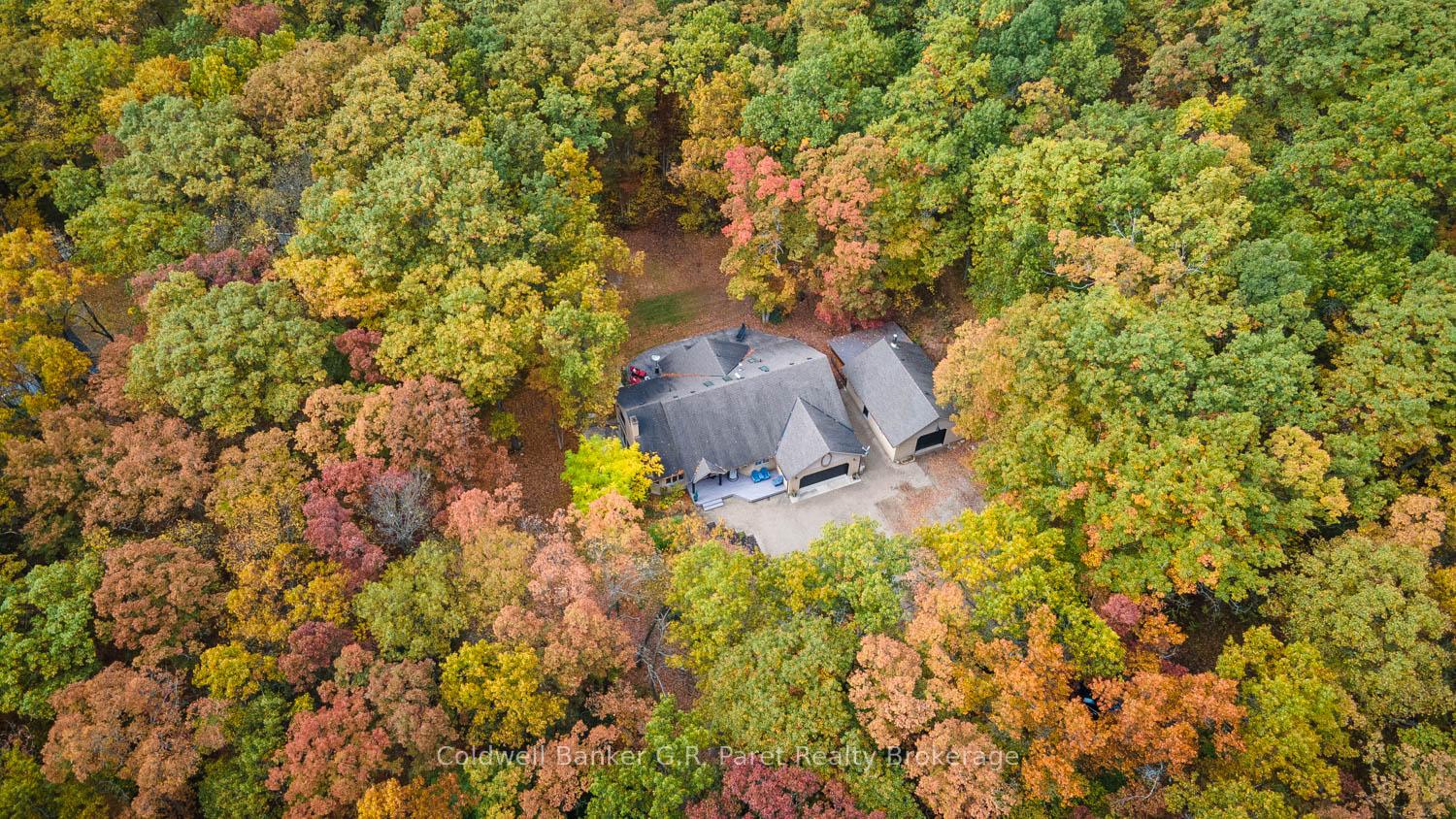 9862-lakeshore-drive-lambton-shores-ontario-x12489656