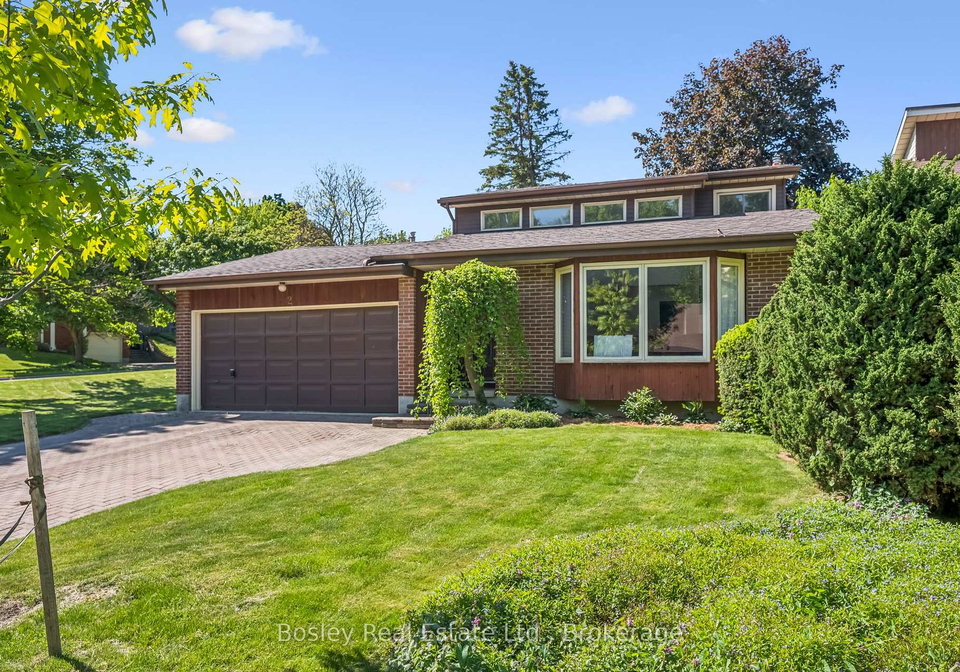 2-pickwick-place-guelph-ontario-x12489836