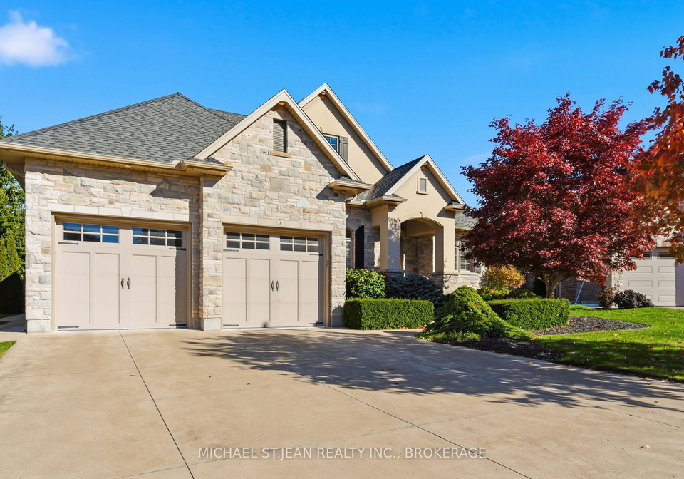 7-brondis-lane-pelham-ontario-x12489964