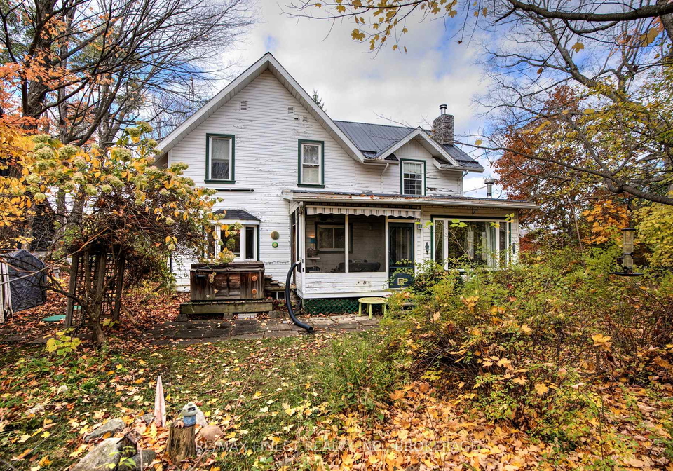 1128-elizabeth-street-frontenac-ontario-x12490234