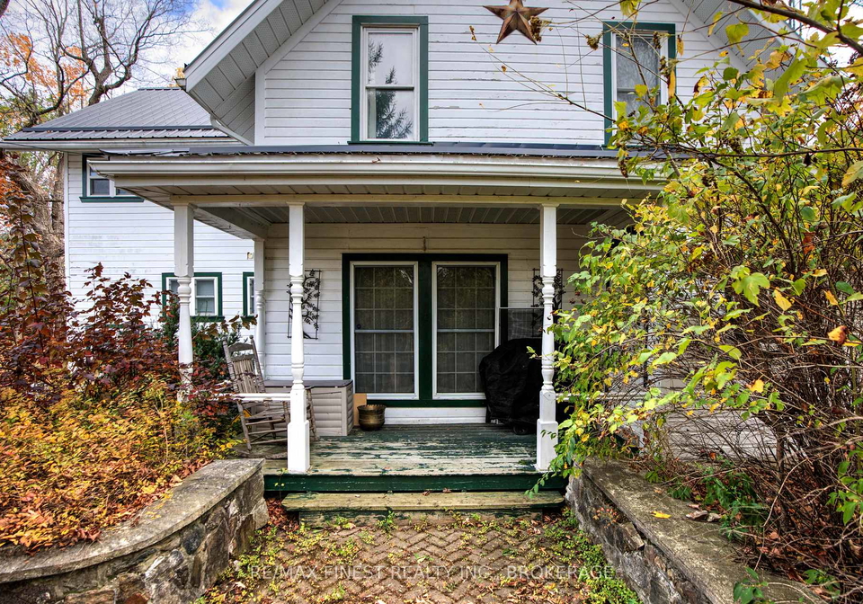 1128-elizabeth-street-frontenac-ontario-x12490234