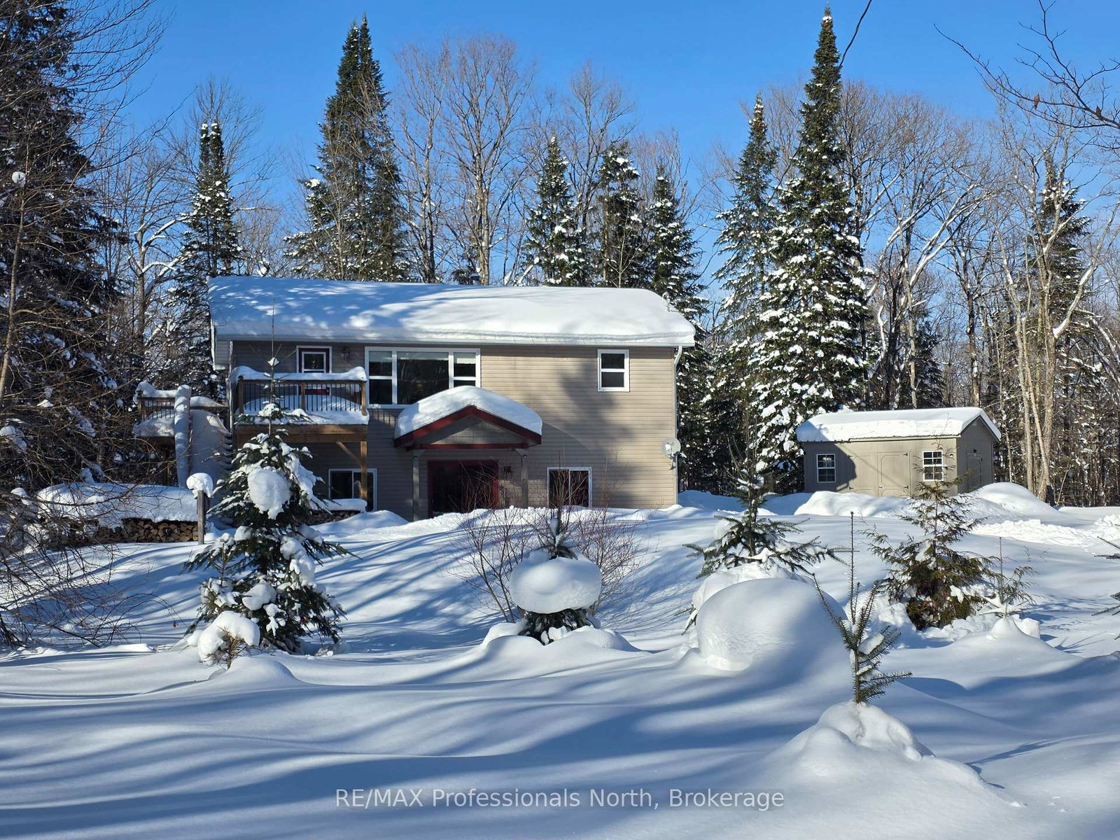 1453-minnicock-lake-road-dysart-et-al-ontario-x12490266