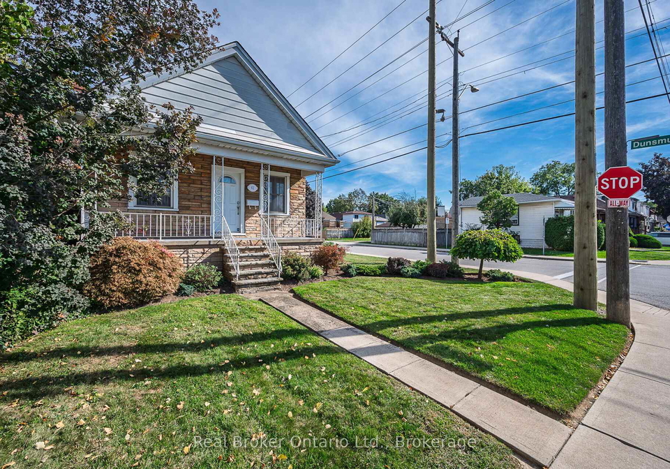 62-wexford-avenue-n-hamilton-ontario-x12490800
