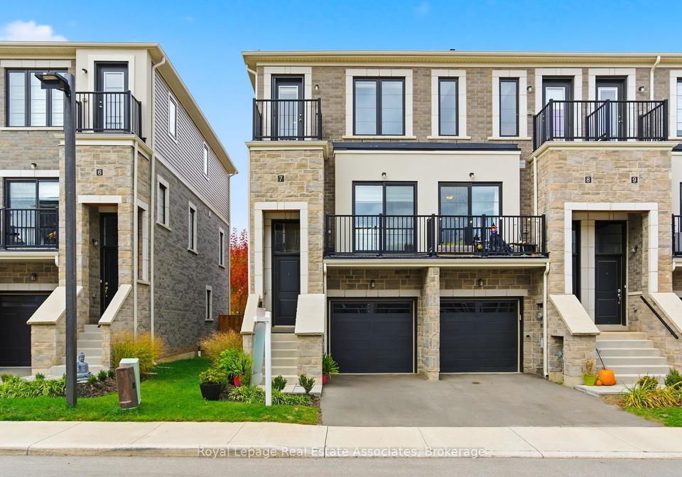 383-dundas-street-e-hamilton-ontario-x12491010