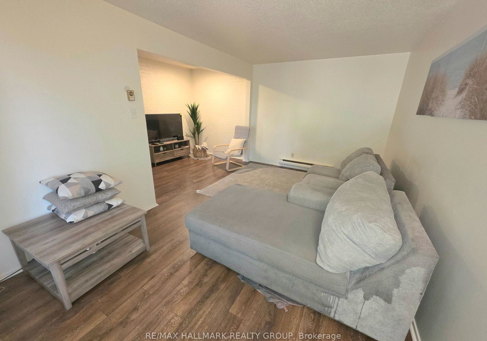 104-salter-crescent-kanata-ontario-x12491318
