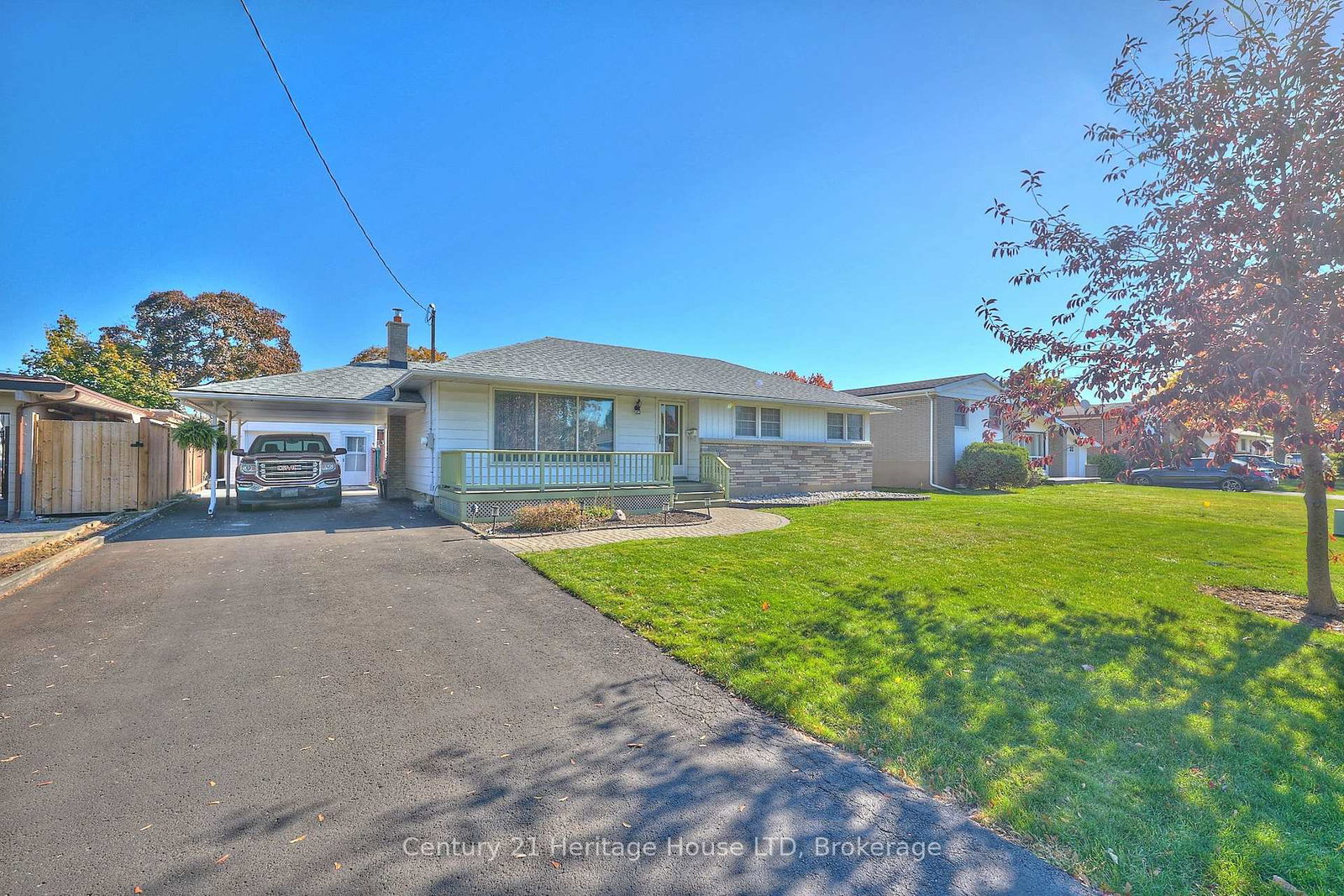 82-wakelin-terrace-st-catharines-ontario-x12491454
