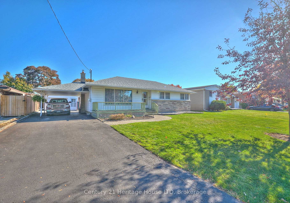 82-wakelin-terrace-st-catharines-ontario-x12491454