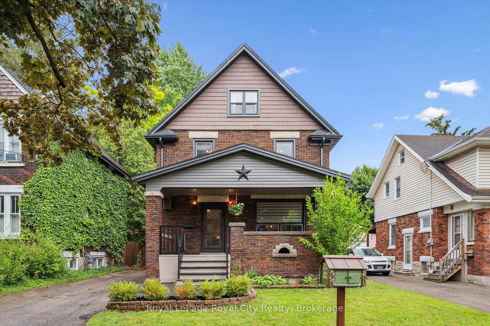 37-brock-street-kitchener-ontario-x12491630