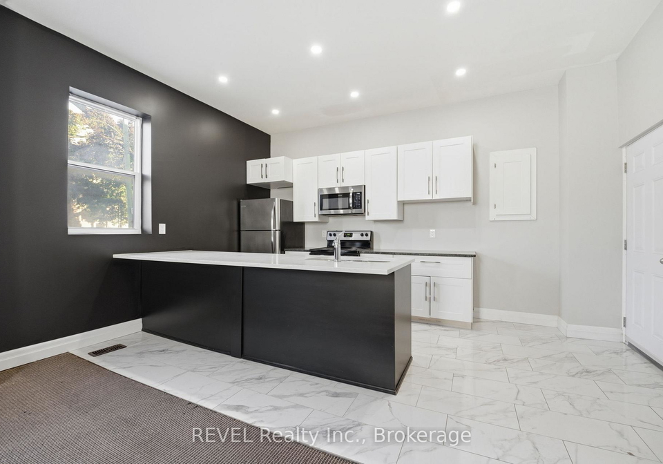 18-clairmont-street-thorold-ontario-x12491766
