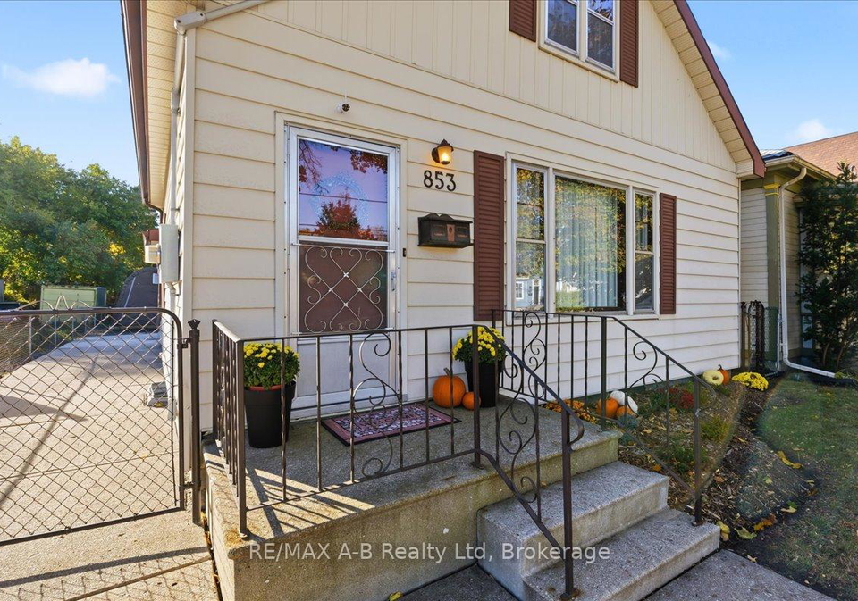 853-queens-avenue-london-east-ontario-x12491868