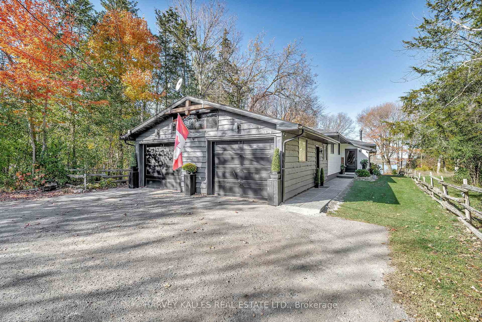 12130-loyalist-parkway-prince-edward-county-ontario-x12491884