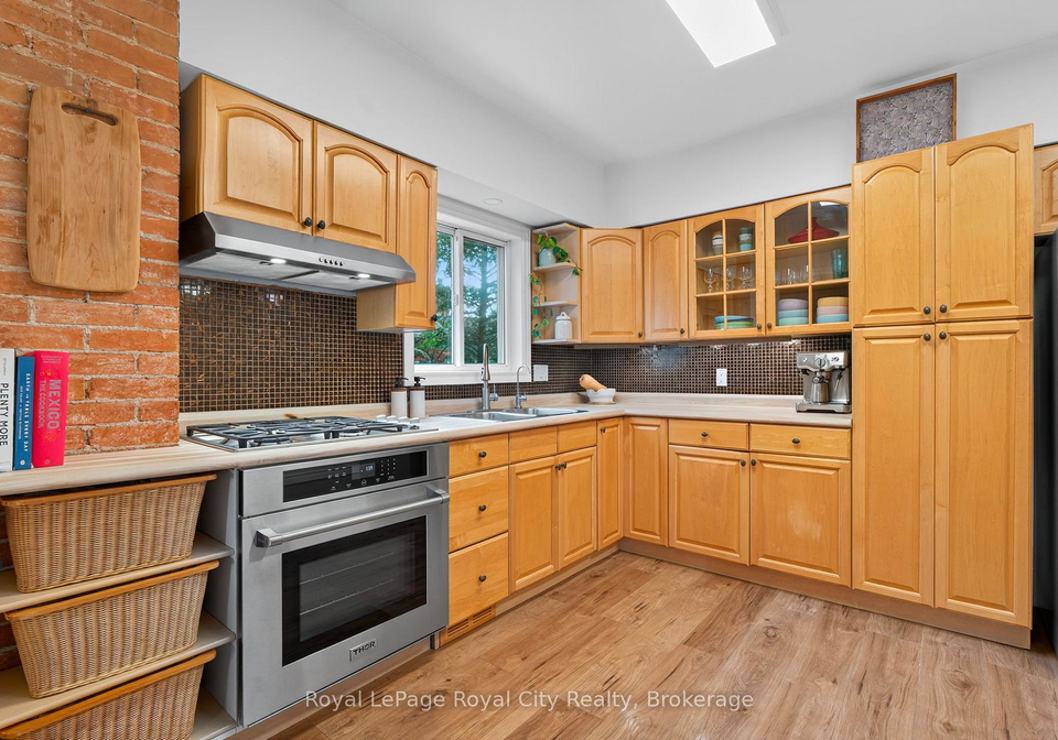 37-lawrence-avenue-guelph-ontario-x12492186
